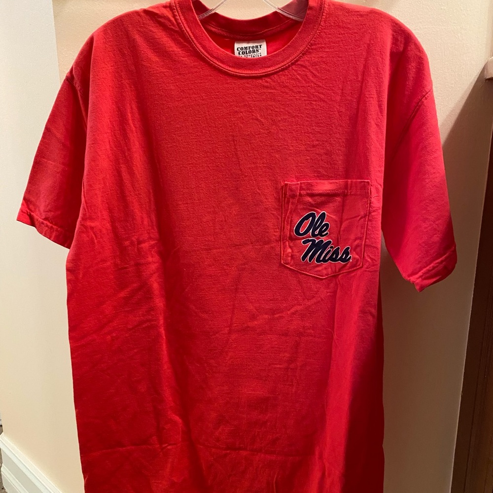 Ole Miss University Of Mississippi Logo Tee Shirt Womens Sz M Pink NWT!